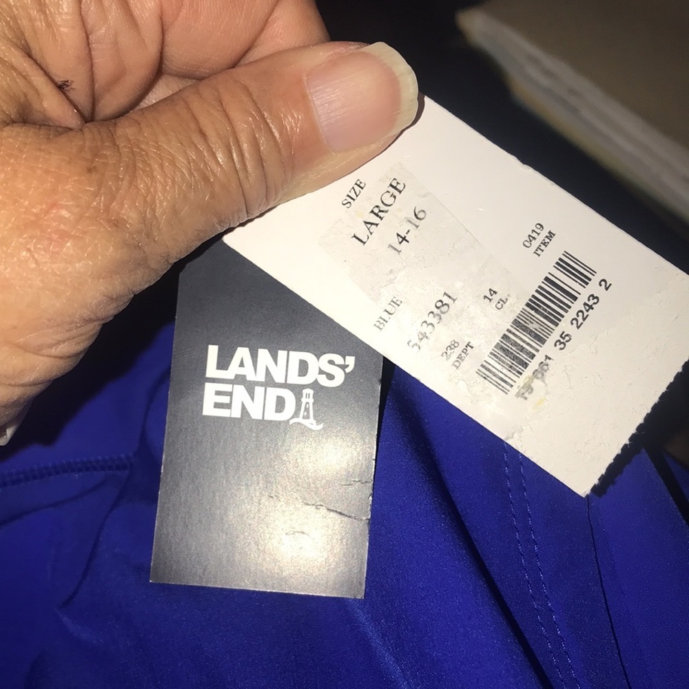 NWT Women’s Lands’ End Athletic Skort - Picture 6 of 7